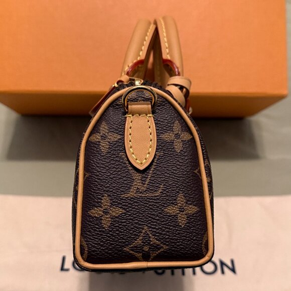 New LOUIS VUITTON 57th Street NYC Nano Speedy Exclusive Limited Edition Bag - Picture 7 of 16